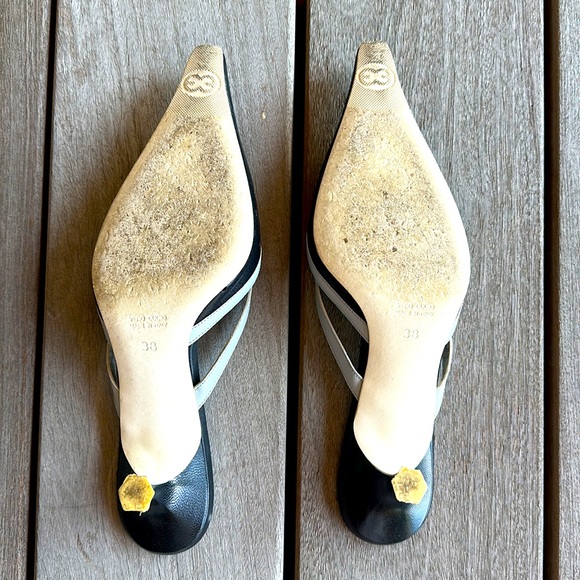 Escada low heel pointed toe backless mules - Picture 4 of 6